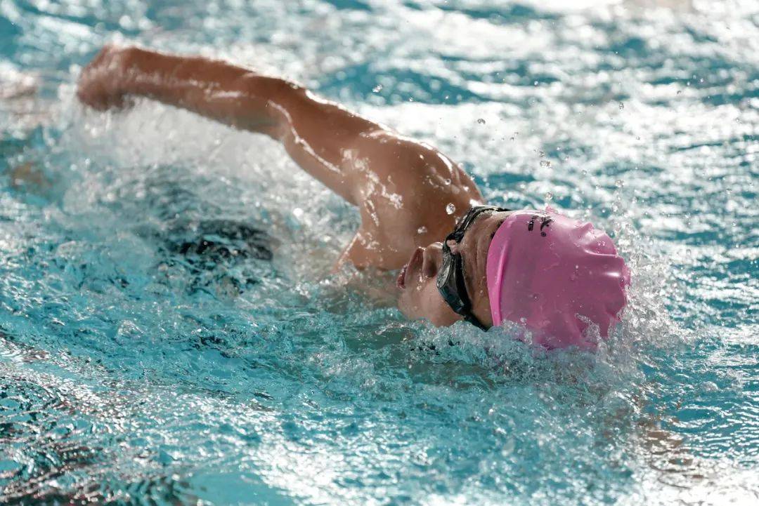 火热比赛惊险刺激，让人久久难忘