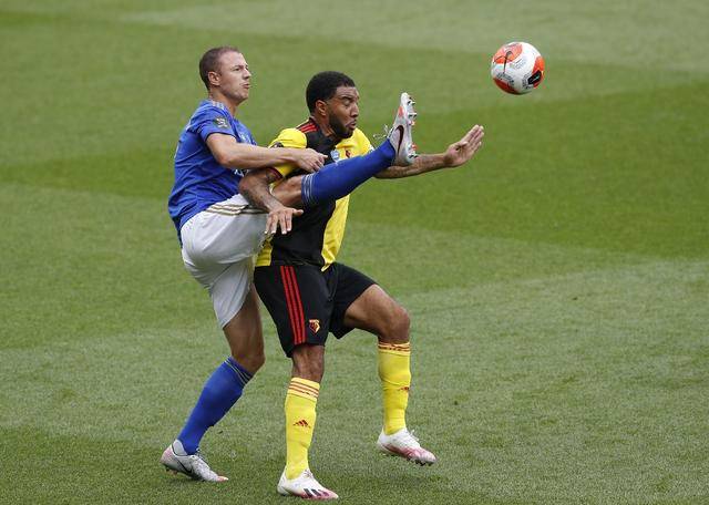 关于莱切斯特被爆冷绝杀，暂时失去前四位置的信息