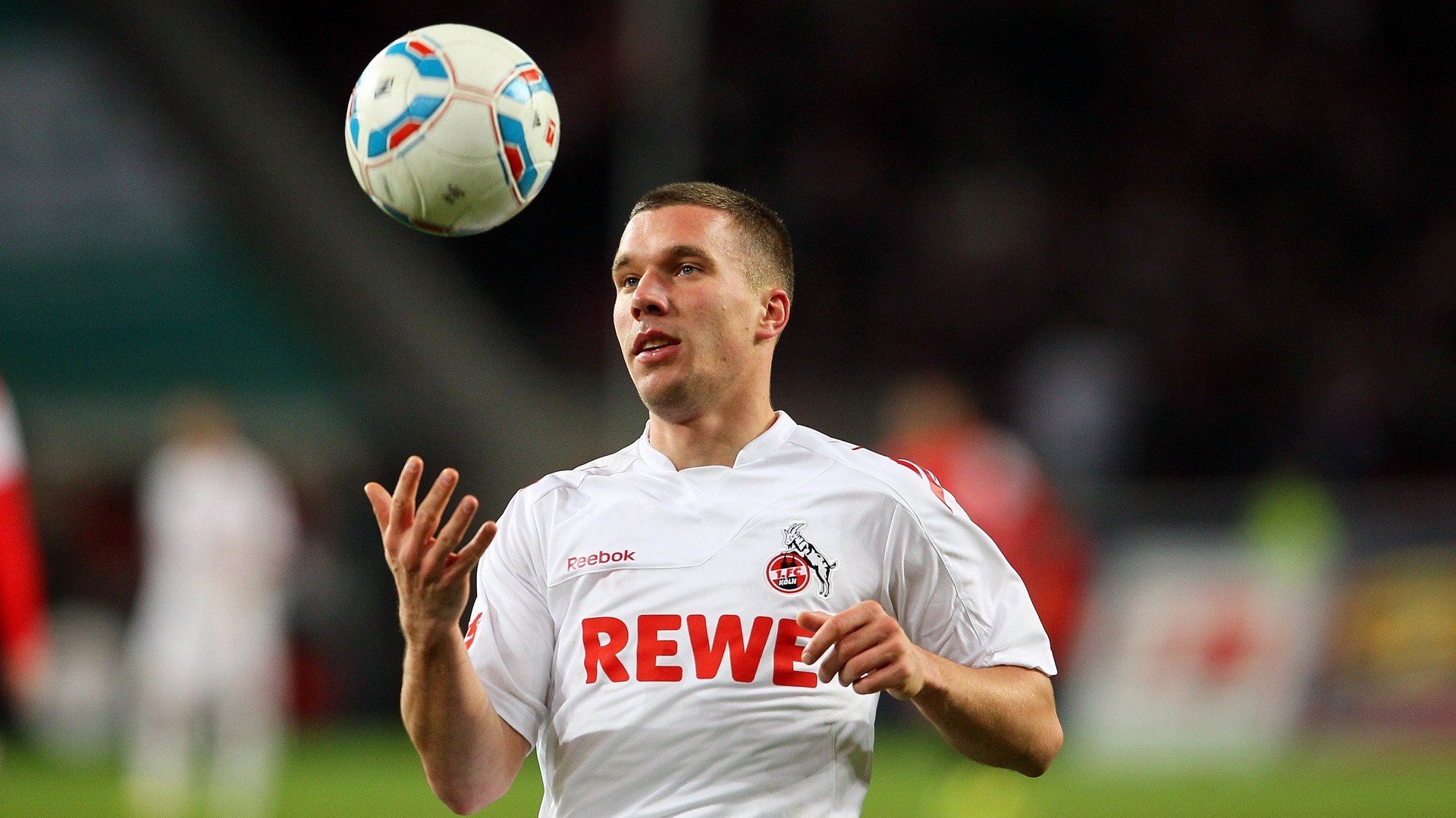 爱游戏入口-北欧寒冰与巴尔干火焰的碰撞，卡塞米罗一锤定音，改写欧陆足球版图