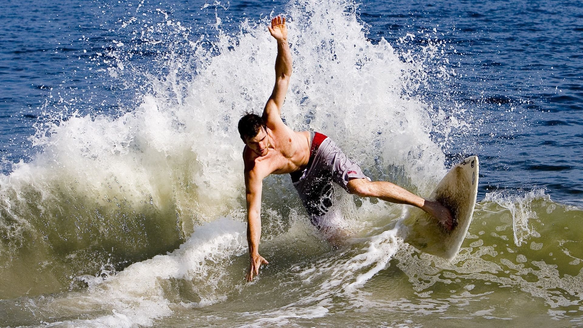 北欧寒冰与巴尔干火焰的碰撞,卡塞米罗一锤定音,改写欧陆足球版图